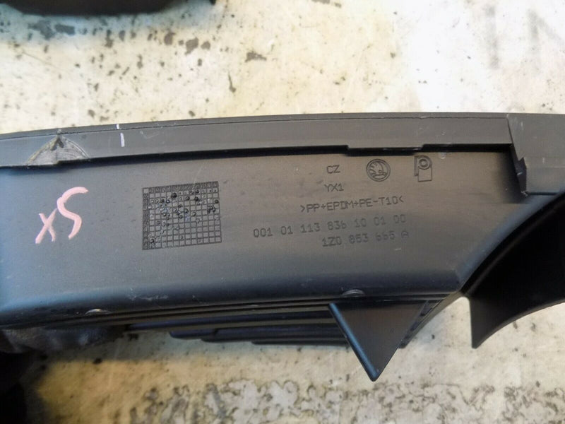 GENUINE SKODA OCTAVIA 2004 - 2013 FRONT LEFT BUMPER GRILLE 1Z0853665A