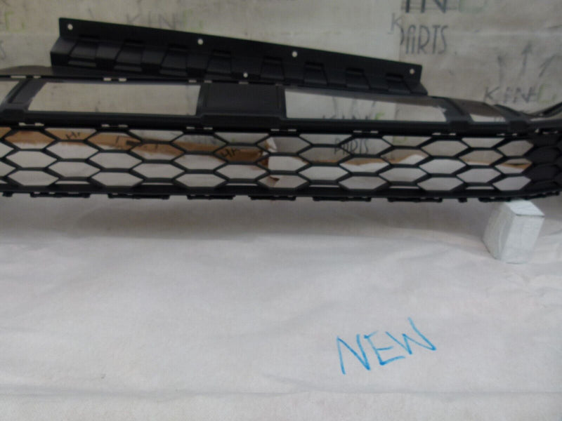 VW TIGUAN MK2 2016-20 FRONT BUMPER LOWER GRILLE TRIM GENUINE 5NA805903