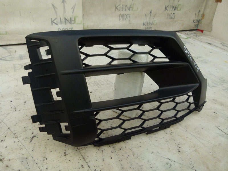 AUDI Q2 81A 2016-20 BUMPER LOWER RIGHT MOUDLING TRIM GENUINE 81A807682