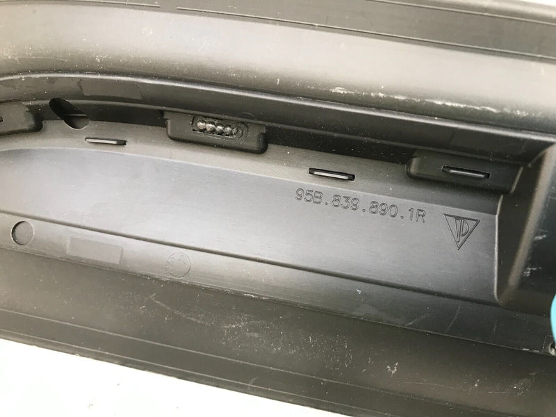 PORSCHE MACAN S T GTS 2022 SET OF DOOR MOULDINGS 4x TRIM PANELS FRONT REAR LH RH