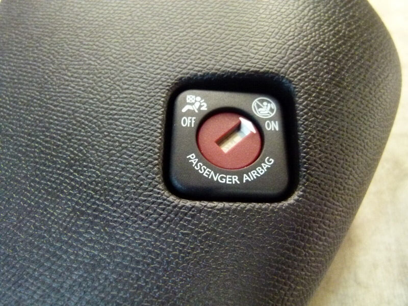 PEUGEOT 308 SW ESTATE 2017-21 DASHBOARD STORAGE COVER 9803380377