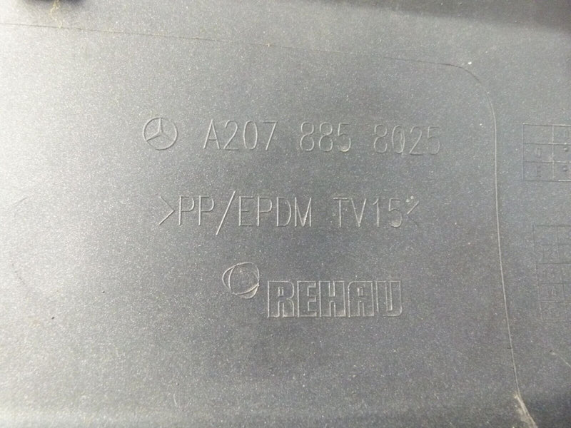 MERCEDES E CLASS W207 2009-2011 REAR BUMPER PDC GENUINE A2078858025 AA0122