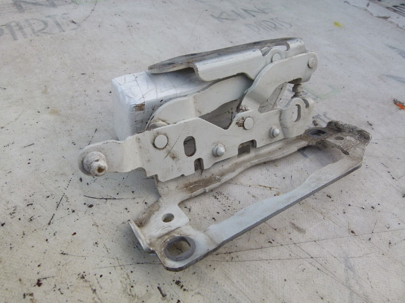 MERCEDES C W204 2007-11 BONNET HOOD LEFT SIDE HINGE GENUINE A2048800728