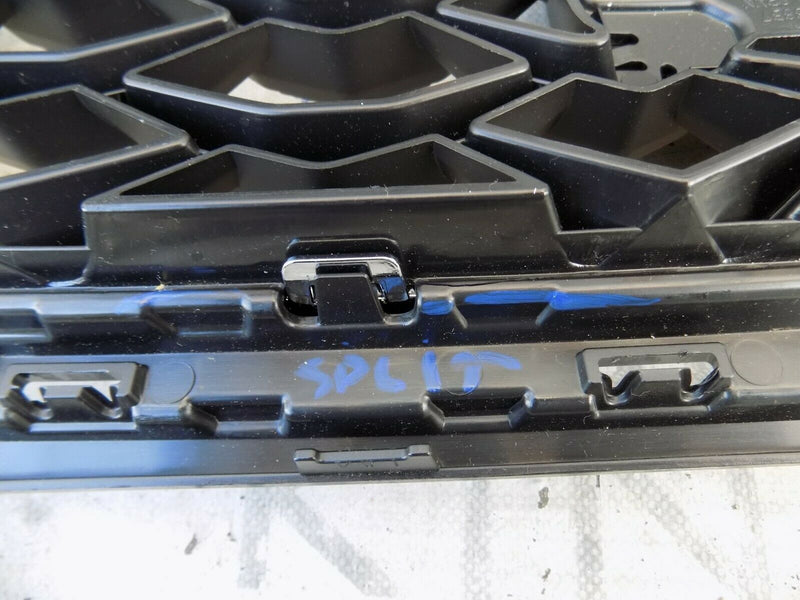 SEAT ATECA EVO XPERIENCE 2020-UP FCL FRONT BUMPER RADIATOR GRILLE  575853654M 01