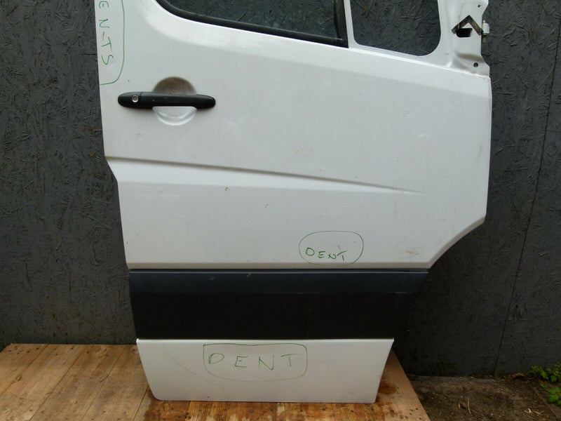 MERCEDES SPRINTER W906 06-17 FRONT DOOR PANEL RIGHT SIDE & LOCK MECHANISM