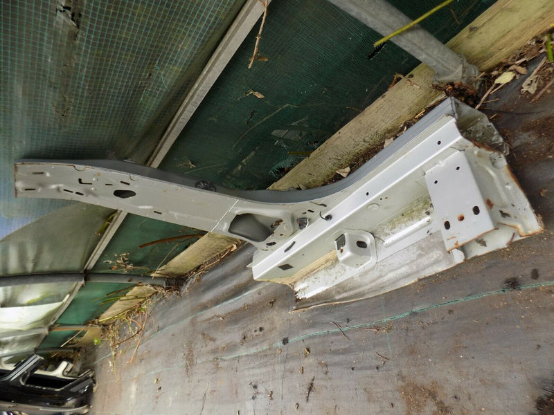 FORD FOCUS MK3 2010-2018 LEFT SIDE OUTER BODY PANEL- B PILLAR FRAME