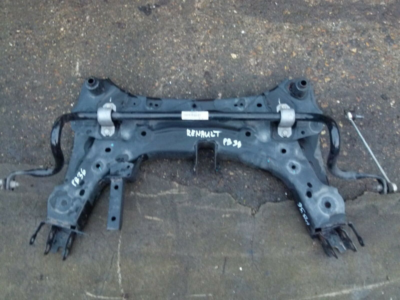RENAULT CAPTUR 1.5 DCI FRONT SUBFRAME AXLE CARRIER & ANTI-ROLL SWAY BAR