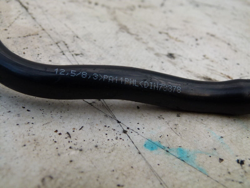 MERCEDES C W204 2007-2011 ENGINE VACUUM PIPE HOSE GENUINE A6512300556