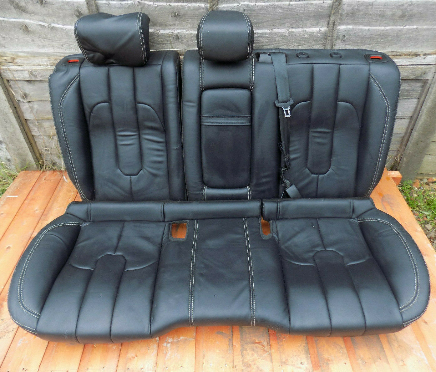 RANGE ROVER EVOQUE GENUINE REAR SEATS LEATHER BLACK #IN167