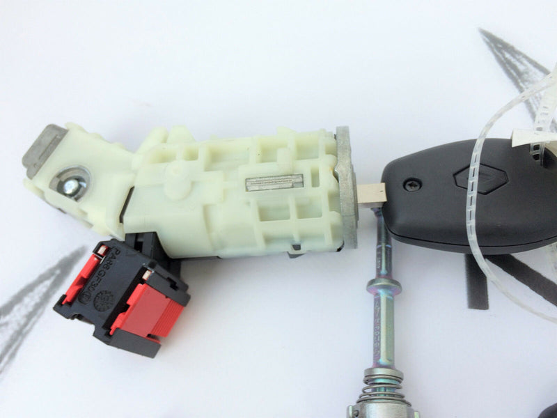 RENAULT TWINGO KEYS SET REMOTE 2 KEY 2 BUTTON IGNITION SWITCH DOOR LOCK N0504858