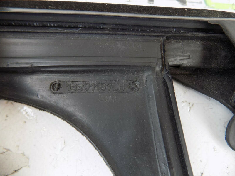 VAUXHALL ASTRA J MK6 2009-2014 LEFT REAR DOOR WINDOW SEAL RUBBER 13391187