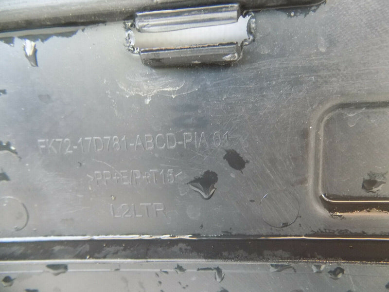 LAND ROVER DISCOVERY L550 SPORT SD4 SE 2014-2016 REAR BUMPER GENUINE PDC