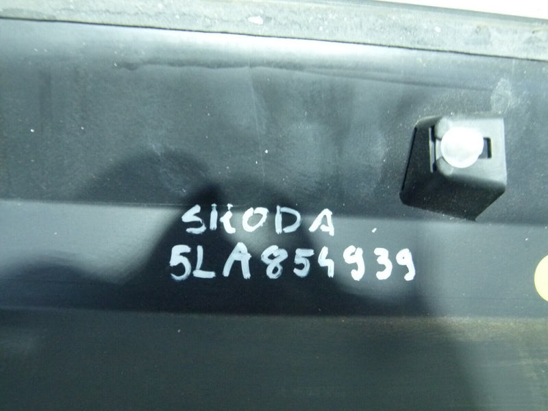 SKODA ENYAQ IV 2020-ON FRONT DOOR LEFT SIDE TRIM MOULDING COVER 5LA854939