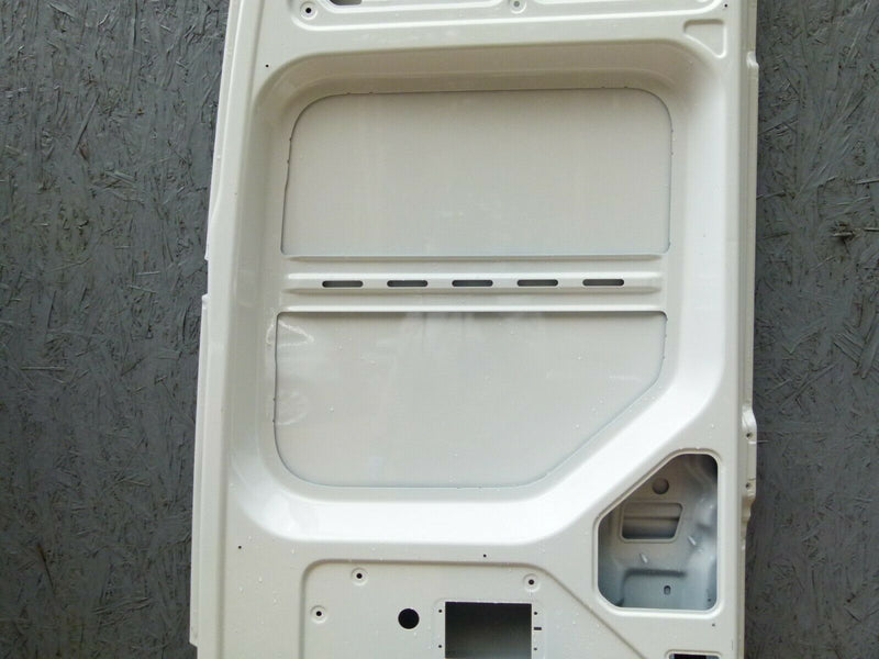 MAN TGE VW CRAFTER SY SZ 7C 2017-22 REAR DOOR PANEL RIGHT SIDE 7C3827124