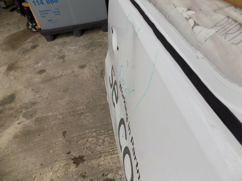 VAUXHALL VIVARO LEFT PASSENGER SIDE SLIDING DOOR SHELL 821139210R