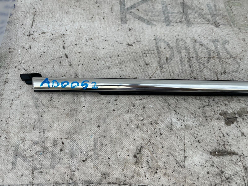 VOLVO XC90 MK2 2017-2022 REAR RIGHT DOOR WINDOW TRIM 32237183