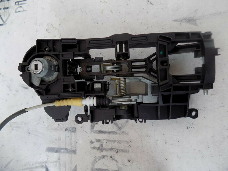 BMW 5 SERIES F10 F11 DOOR  FRONT RIGHT DOOR LOCK CATCH LATCH  GENUINE 7202144