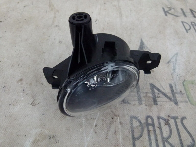 BMW 1 E87 2004-2007 FRONT LEFT PASSENGER SIDE FOG LIGHT GENUINE 6924655