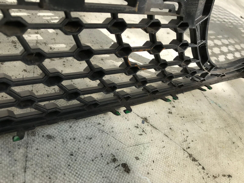 MERCEDES E CLASS C238 AMG 2016-20 FRONT BUMPER GRILLE GENUINE A2388880300