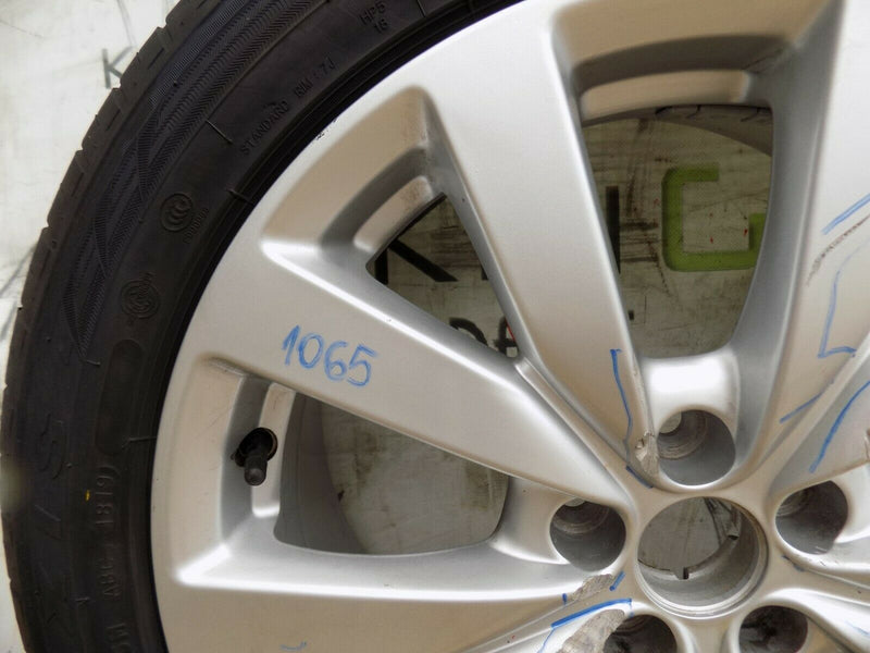 MG ZS EXCITE 17" ALLOY WHEEL + TYRE 215/50 R17 10375626