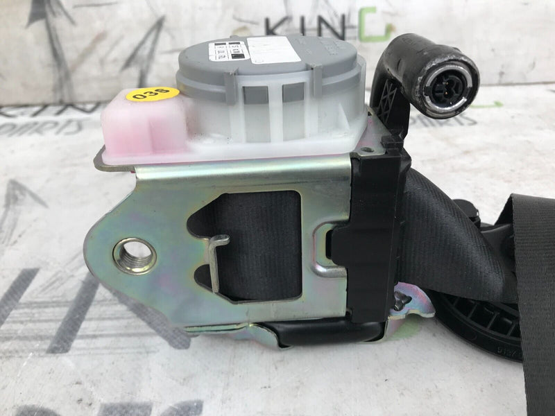 SEAT IBIZA MK5 6F 2017-2022 FRONT SEATBELT RIGHT DRIVER SIDE O/S 3G0857737