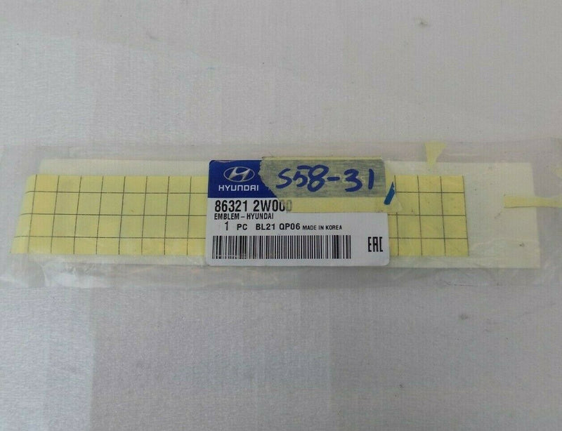 HYUNDAI SANTA FE 2015-ON EMBLEM BADGE MONOGRAM *NEW* 86321 2W000 /S58-31