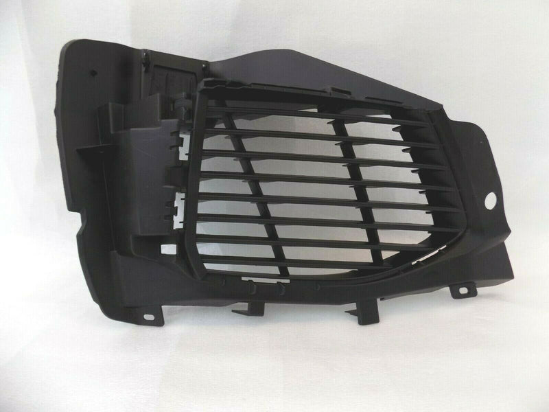 PEUGEOT 3008 MK2 2016-ON FRONT BUMPER RIGHT FOG LIGHT SURROUND TRIM /S53-16