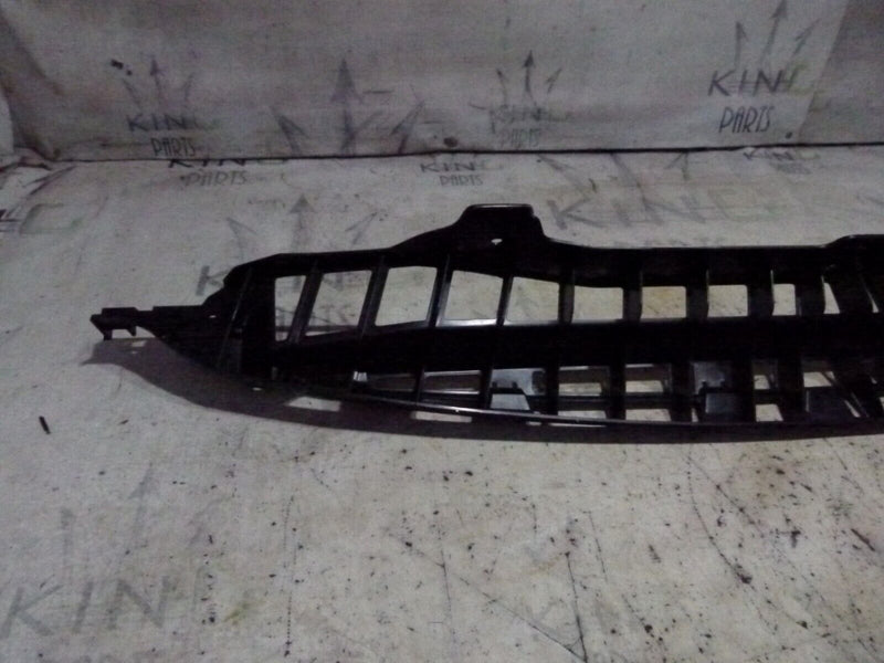 RANGE ROVER SPORT II 2013-17 REAR BUMPER MOUNTING GENUINE LR045180