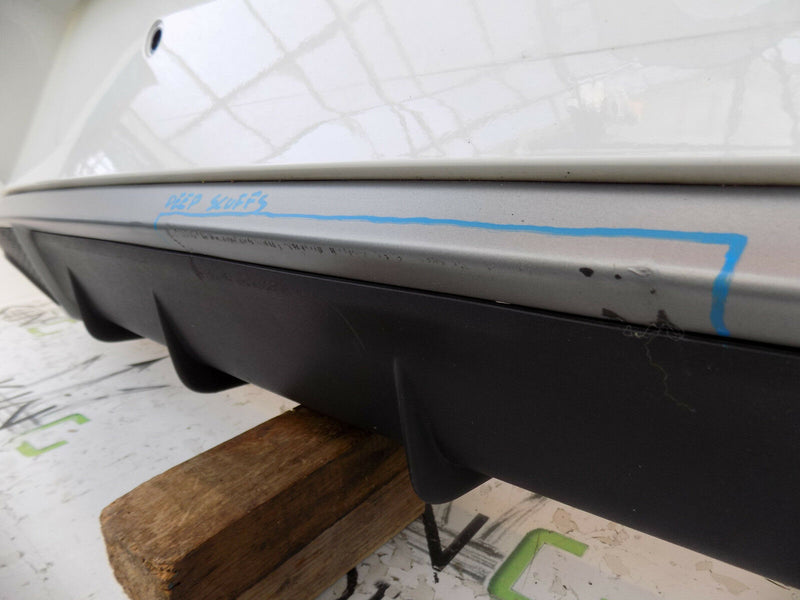 VOLVO V40 D2 (P1) 2013-2017 WHITE REAR BUMPER & DIFFUSER GENUINE 31283756