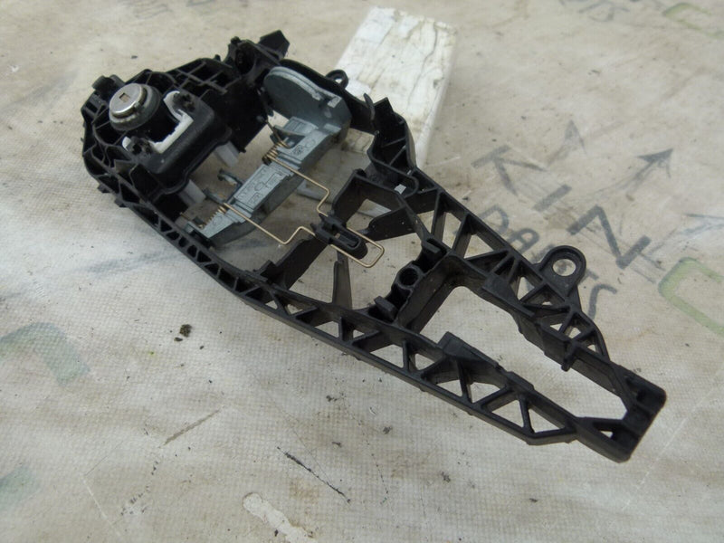 MINI COOPER F55 2014-18 FRONT LEFT SIDE HANDLE BRACKET GENUINE 7296457 S72-19