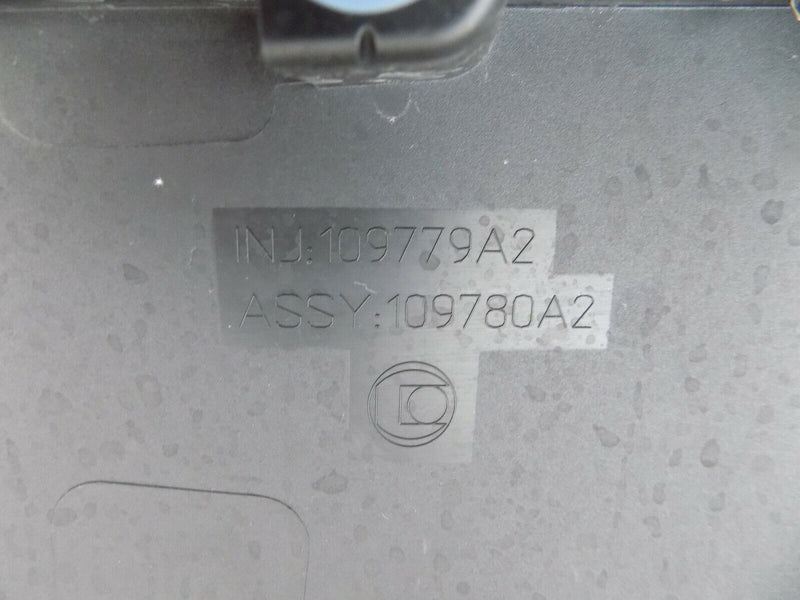 PEUGEOT 5008 2016-ON GENUINE RIGHT SIDE REAR DOOR LOWER TRIM 109779A2