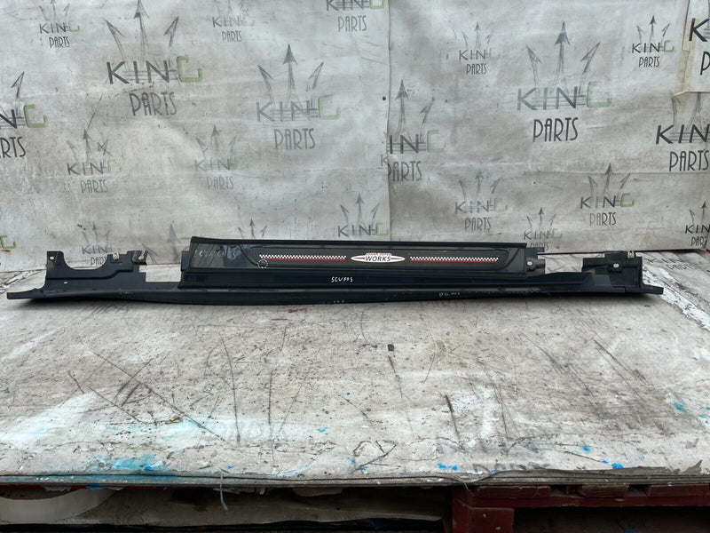 MINI COOPER S JCW F56 2014-2018 GENUINE RIGHT DRIVER SIDE SKIRT SILL COVER