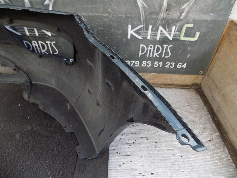 KIA CARENS MK2 2006-2012 FACELIFT FRONT BUMPER GENUINE GREEN 86511-1D050 (B0032)