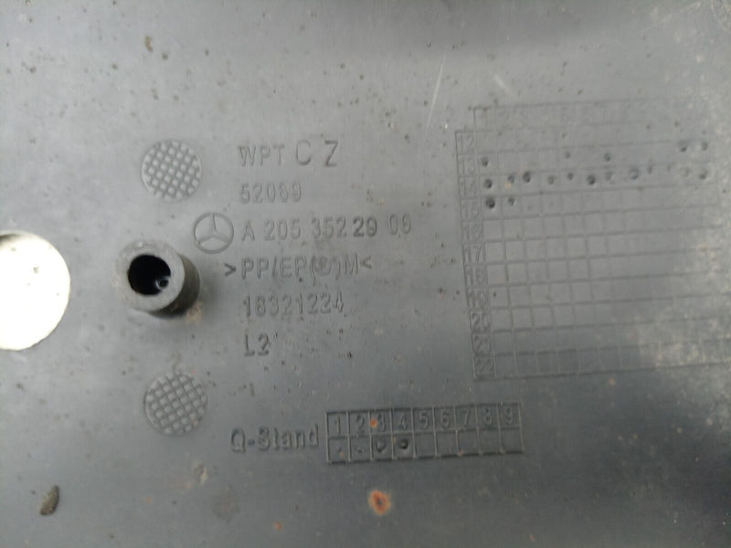 MERCEDES C CLASS W205 14-18 REAR LEFT CONTROL ARM COVER A2053522900 #
