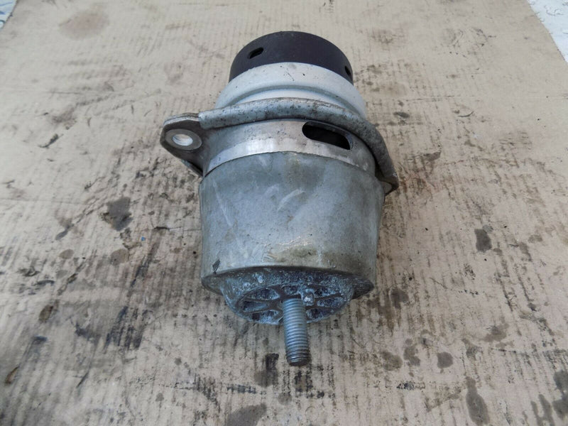 AUDI Q7 VW TOUAREG PORSCHE CAYENNE ENGINE MOUNT RIGHT GENUINE 7L8199131F