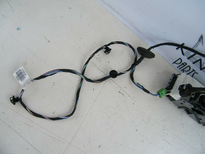 MB E CLASS C207 2009-2017 W204 DOOR LOCK MECHANISM LEFT SIDE A2077601340