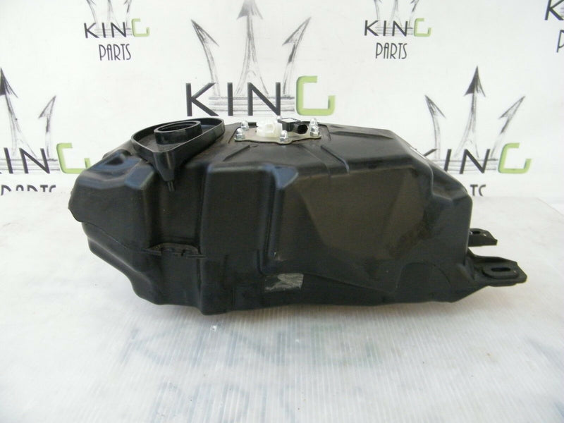 YAMAHA YZF R125 2014-2016 PLASTIC PETROL FUEL TANK 5D7-F4111