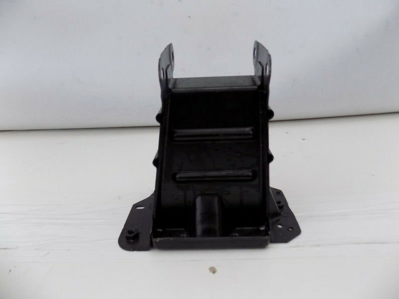MERCEDES A CLASS W169 2005-11 FRONT RIGHT BUMPER MOUNT BRACKET 130500210 /S40-54
