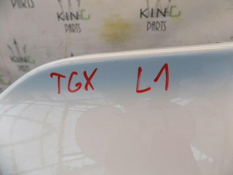 MAN TGX EURO 6 2020+ LEFT BUMPER CORNER HEADLIGHT SURROUND WHITE MAN-8141610