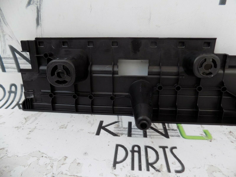 BMW 5 SERIES F11  520d UNDER TRAY RIGHT SIDE SPLASH GUARD COVER 9168510