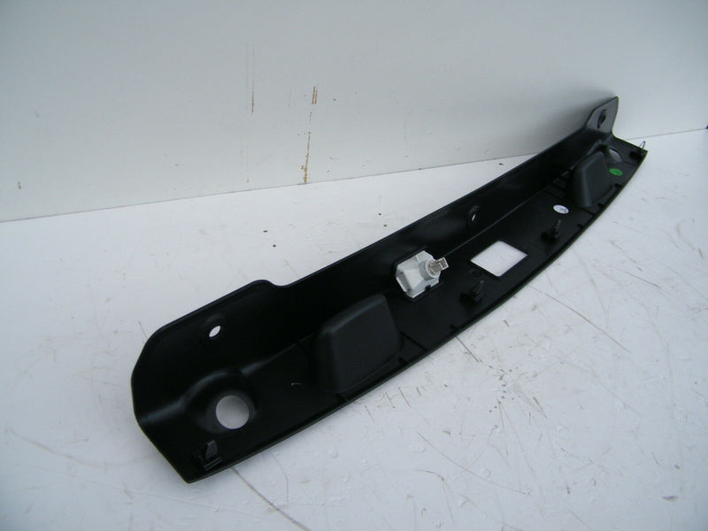MERCEDES W212 E 2010-15 GENUINE BOOTLID PANEL COVER LOCK TAILGATE A2127501293