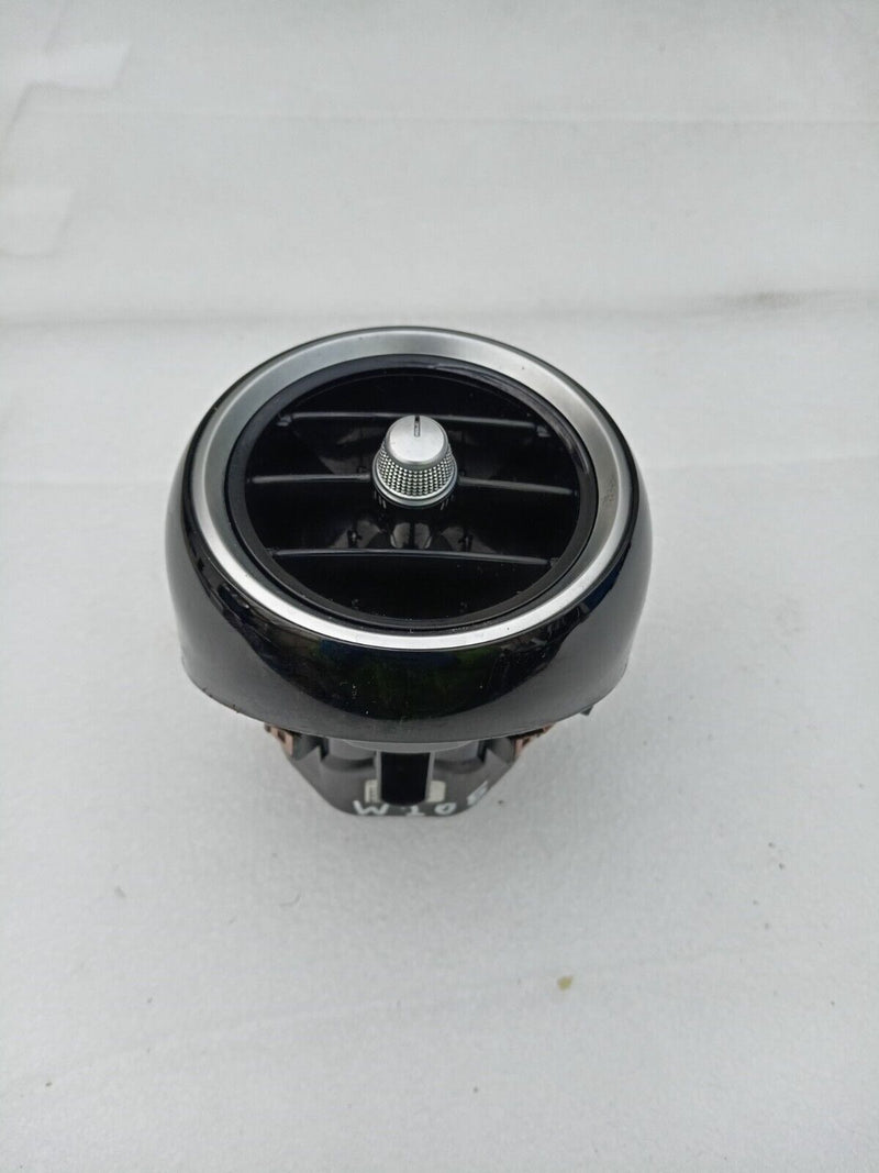 MERCEDES C CLASS W205 15-19 RIGHT SIDE DASHDASH BOARD AIR VENT A2058301200 #