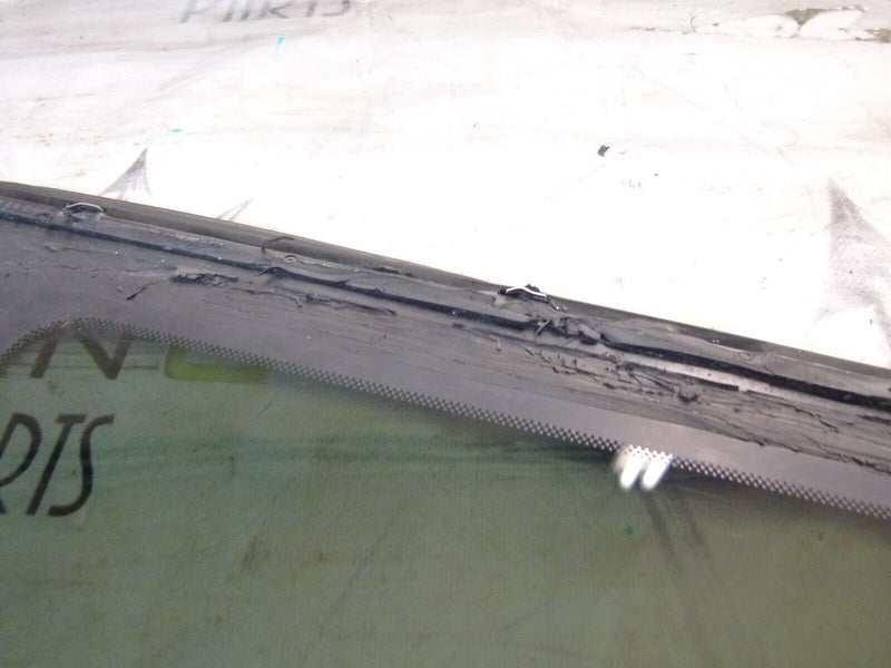 PEUGEOT 308 SW ESTATE 2017-21 REAR RIGHT SIDE WINDOW GLASS 9805551380