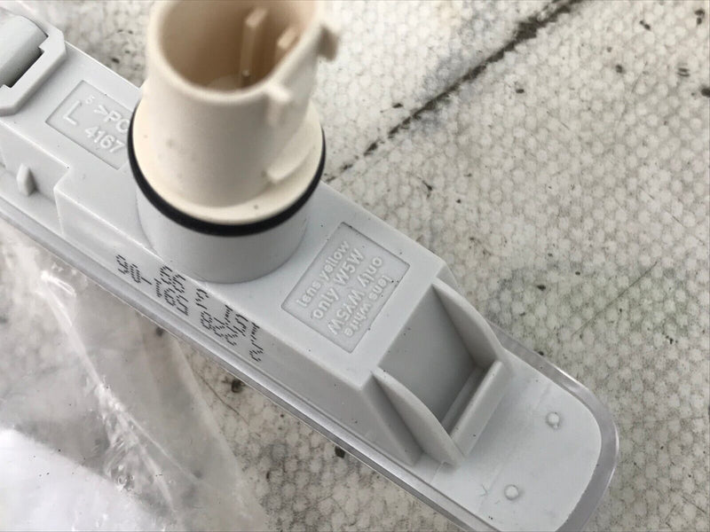 NEW BMW 3 E46 1999-2003 FRONT LEFT WING INDICATOR GENUINE 63132228591