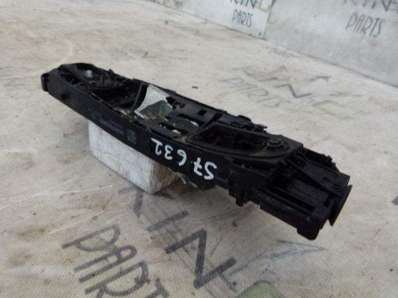 MERCEDES C W205 2014-2018 REAR RIGHT EXTERIOR HANDLE GENUINE A0997601800