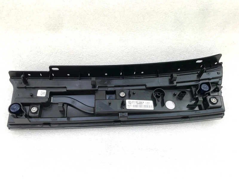 VW TIGUAN MK3 2024 *NEW FRONT RIGHT SIDE LED DRL LIGHT RADIATOR GRILLE 571941654