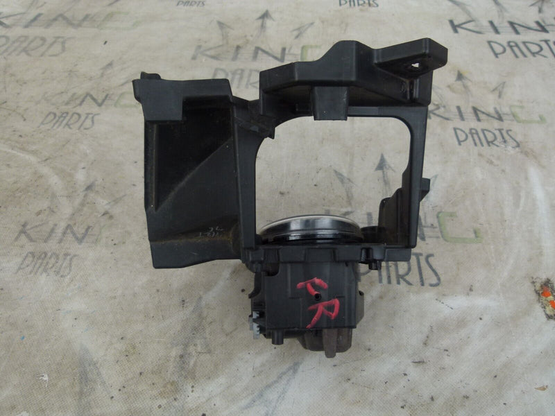 LEXUS RX 450H 2015-19 FRONT RIGHT FOG LIGHT BRACKET GENUINE 5212548091
