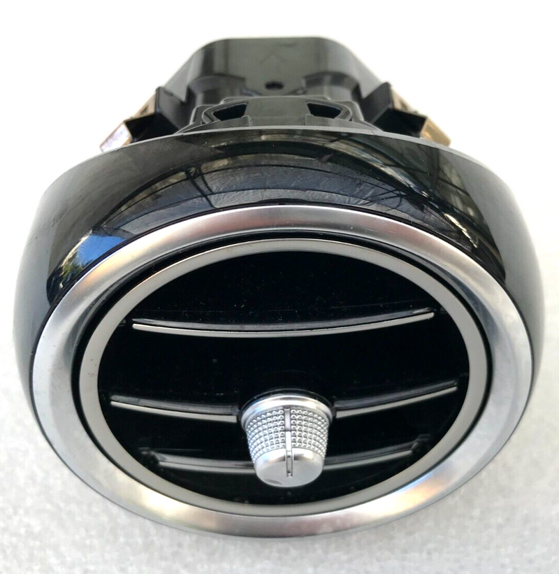 MERCEDES GLC AMG X253 16-23 RIGHT SIDE DASHDASHBOARD DASH AIR VENT A2058304204