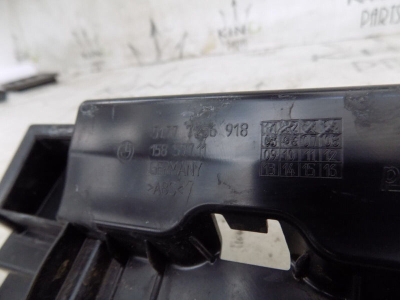 BMW F30 F31 2012-2015 FRONT RIGHT SIDE SKIRT HOLDER BRACKET GENUINE 7256918 #