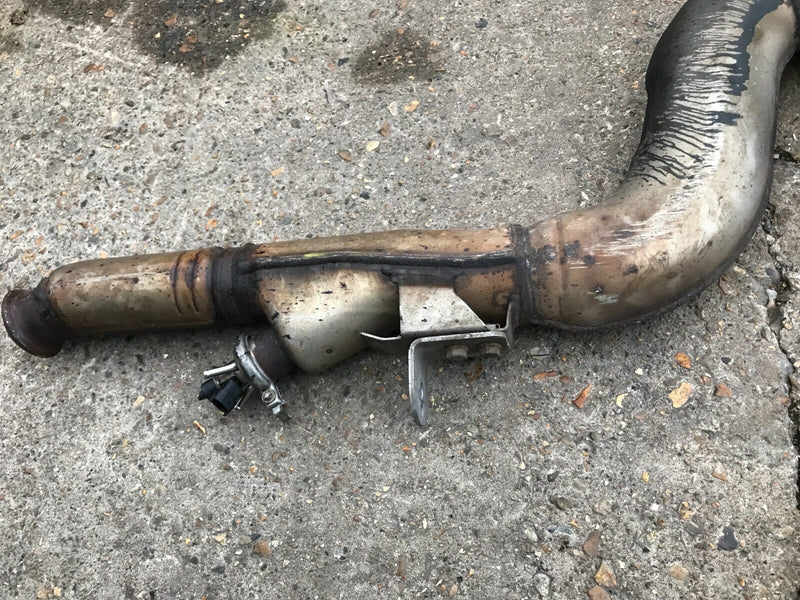 MERCEDES C W205 DIESEL SALOON *EXHAUST CATALYTIC CONVERTER GENUINE & NOX SENSOR